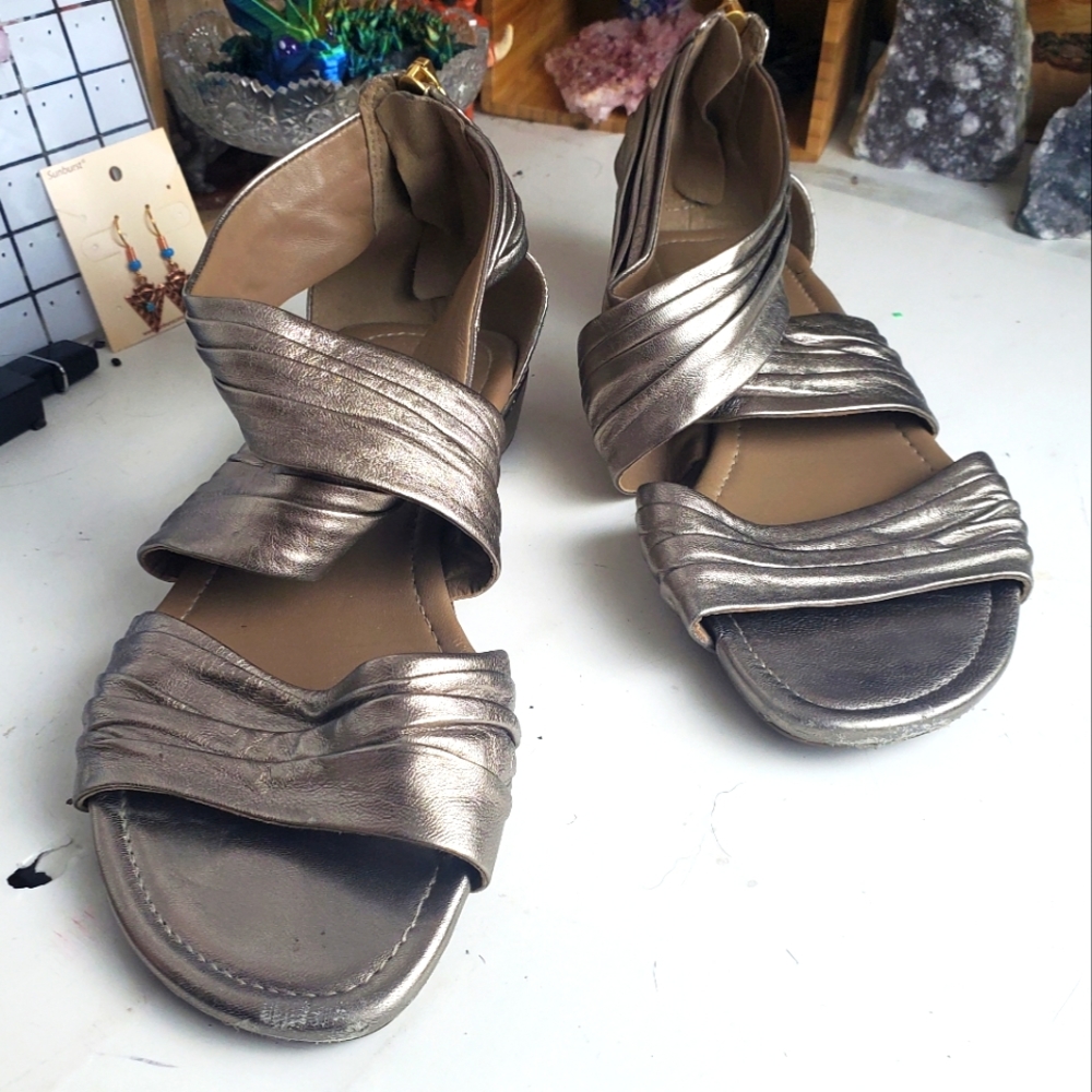 Ecco silver sandals size 7